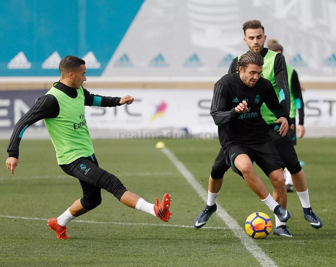 壹号娱乐-包含里程碑夜！辽宁本钢完成体检，欧洲杯今夜刷纪录，话题不断，年轻球员获得机会的词条