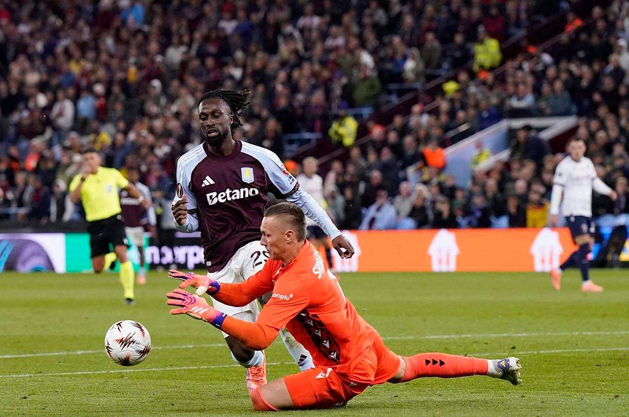 壹号娱乐- 意大利杯最后时刻再迎强敌，塞维利亚远射贴柱，主帅态度：管理层满意，年轻球员获得机会