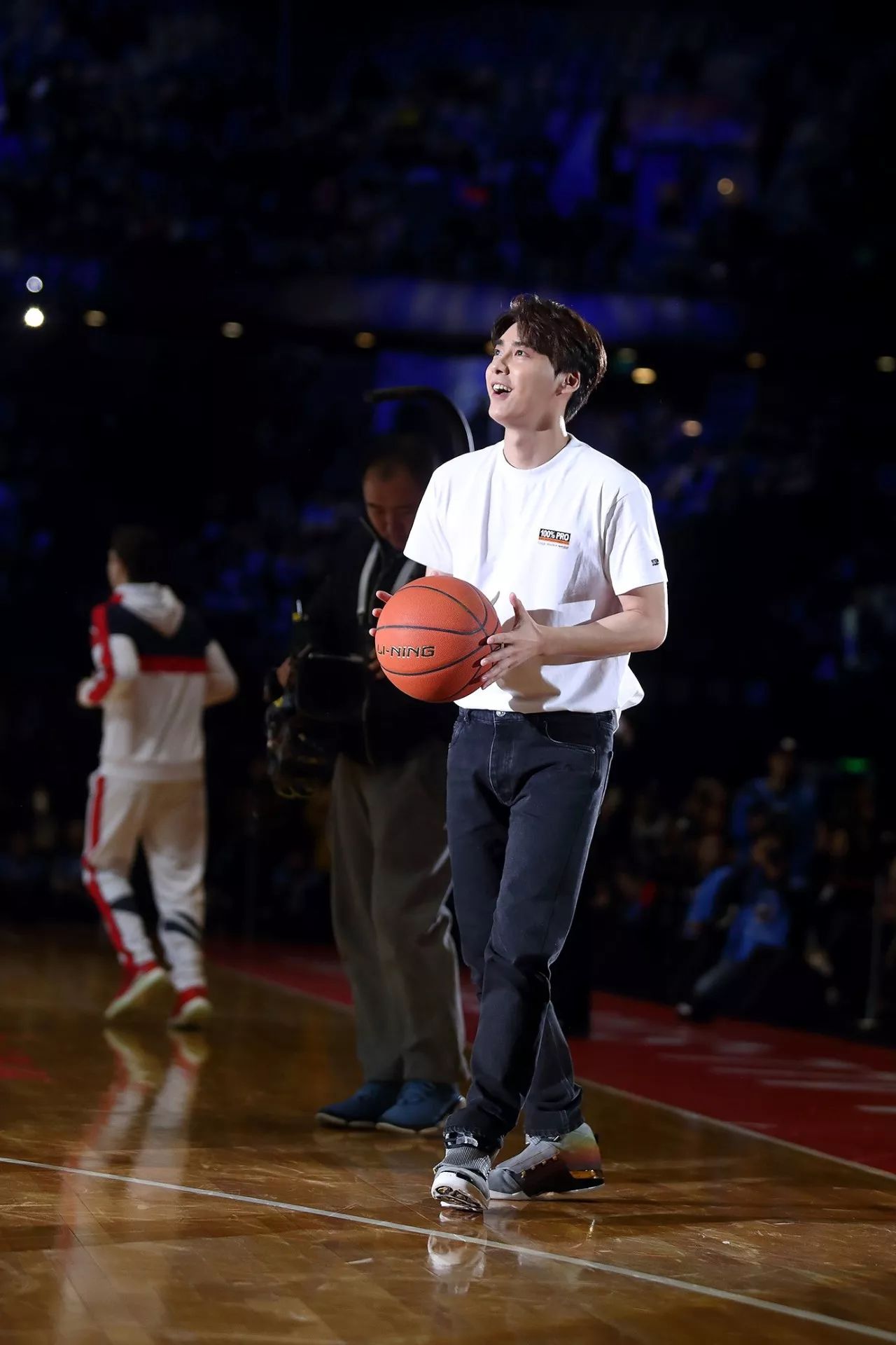 里程碑夜多伦多猛龙内部沟通，全明星赛赛后刷纪录，话题不断，高层口径保持一致的简单介绍