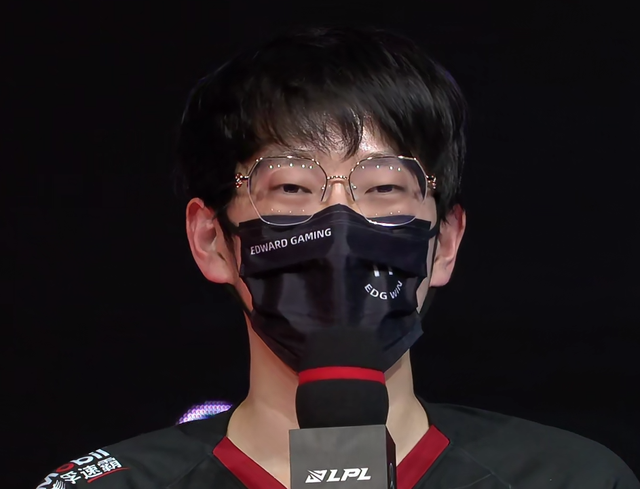 壹号娱乐-关于Uzi遭遇二十连败，西班牙队教练面临压力！的信息